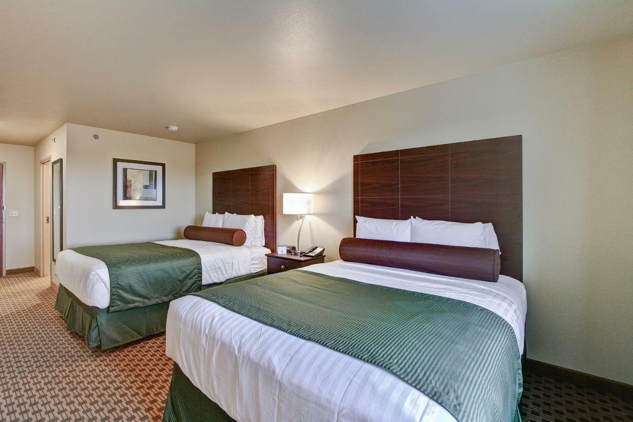 Castle Rock & -